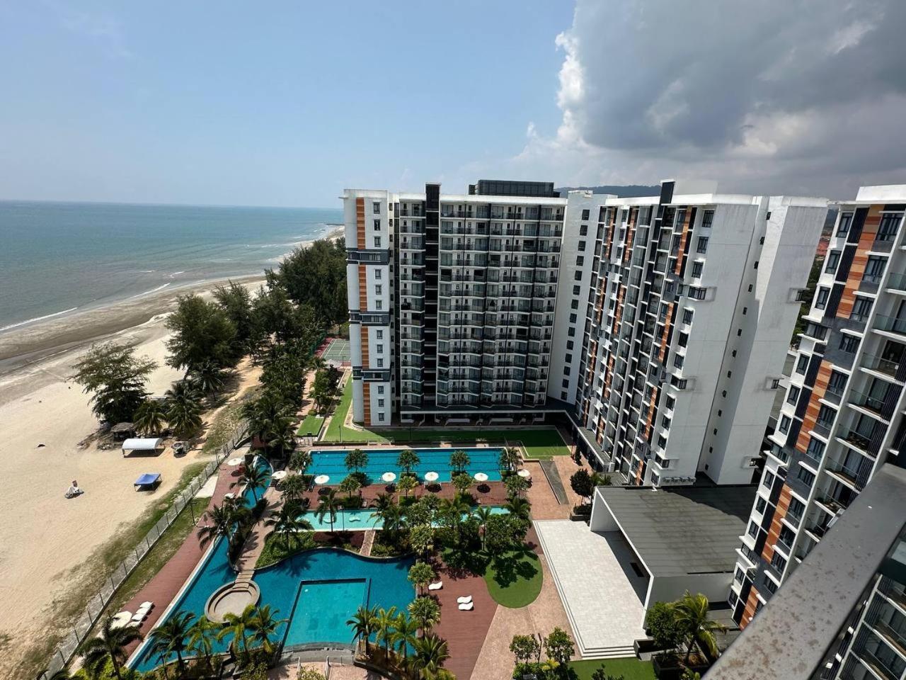 Hideaway@Timurbay Seafront Residence Kuantan Ngoại thất bức ảnh