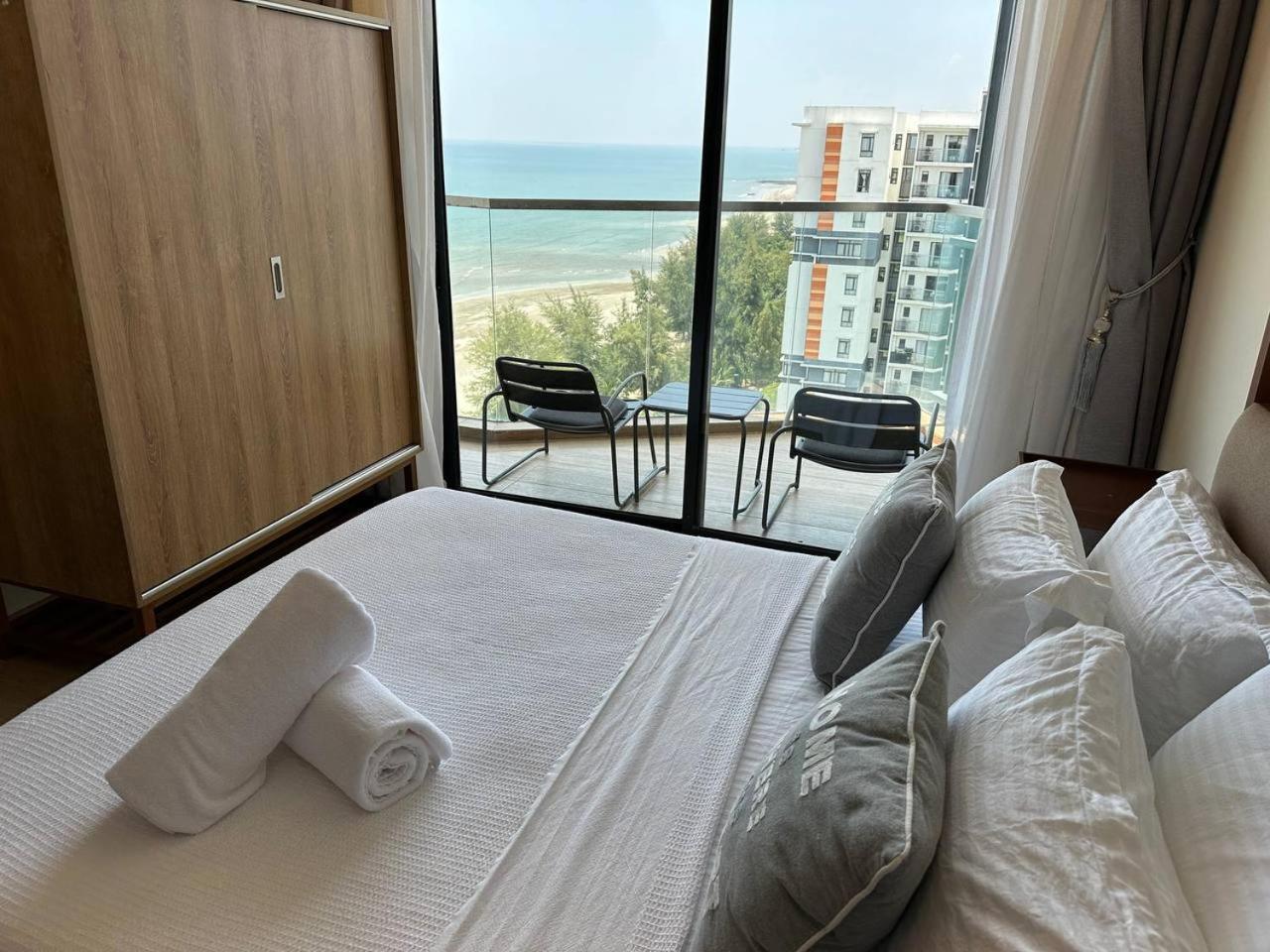 Hideaway@Timurbay Seafront Residence Kuantan Ngoại thất bức ảnh